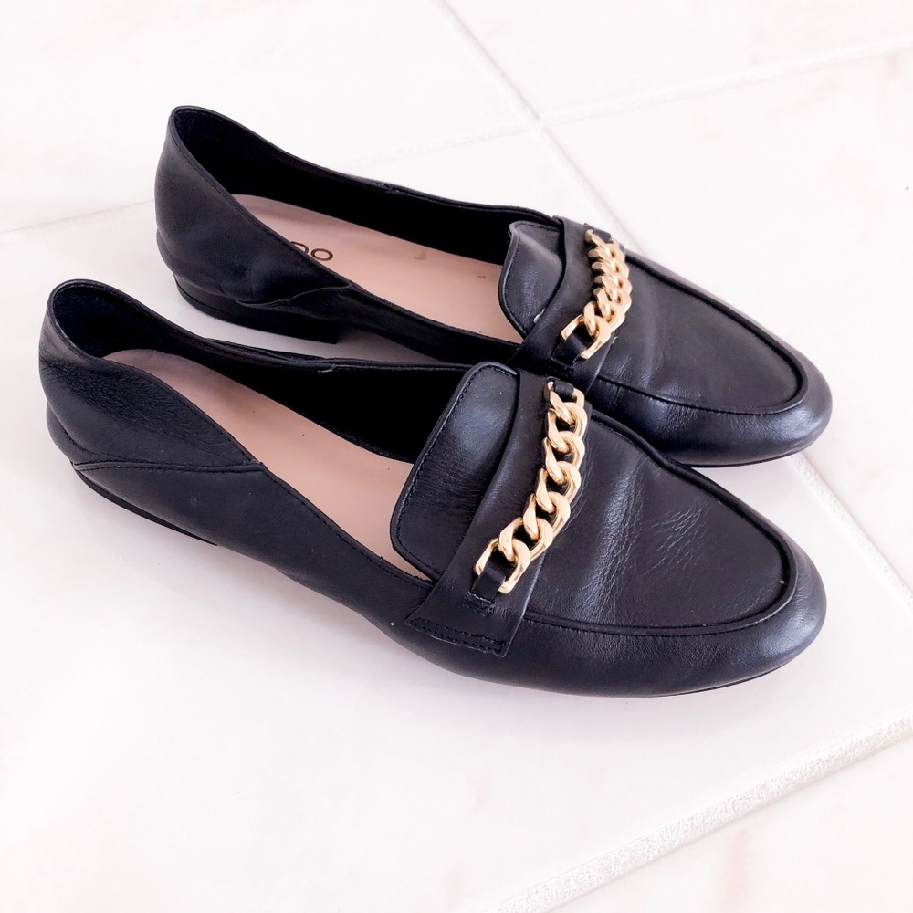 Black Leather Loafers with Gold Chain